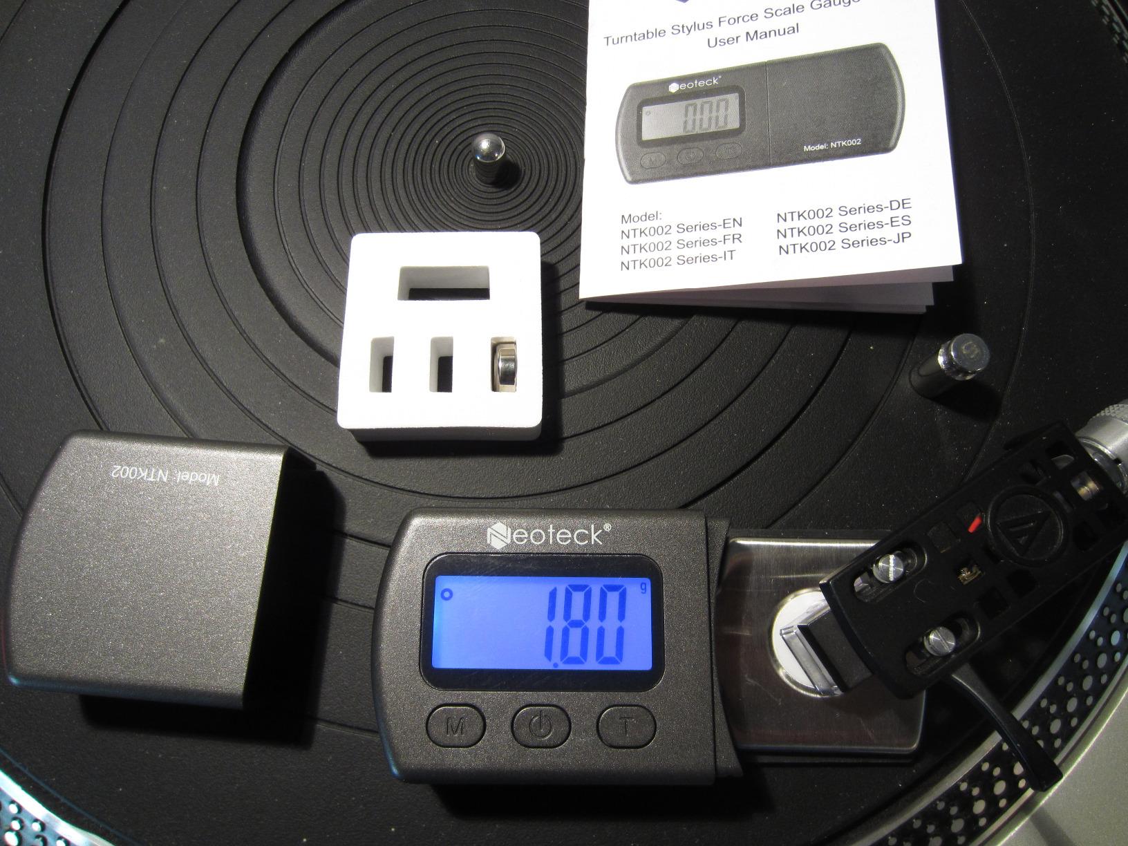 Neoteck Digital Turntable Stylus Force Gauge 0.01g/5.00g with Blue LCD, Backlight Turntable Stylus Pressure Gauge with 5g Weight & Leather Case Accurate Tracking for Tonearm Phono Cartridge customer photo 2