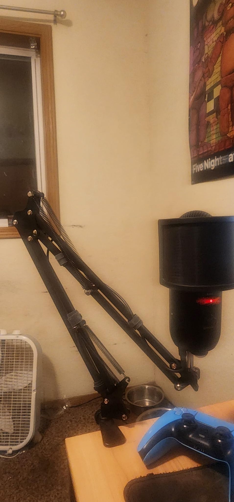 InnoGear Boom Arm Microphone Mic Stand for Blue Yeti Fifine HyperX, Black | Desk Mount, Desktop Stands, Adjustable Reach, Rotate Fully, Folds Away Compactly, for Gaming, Streaming or Recording customer photo 2