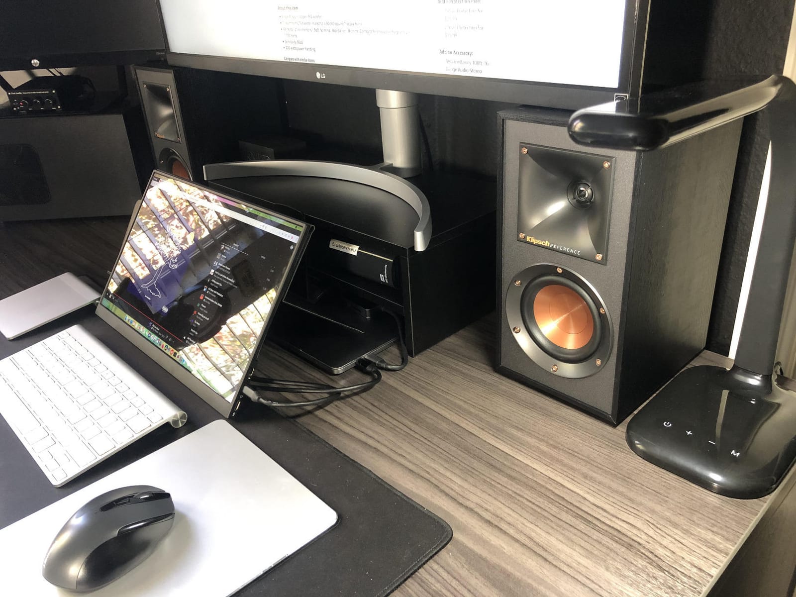 Klipsch R-41M Reference Bookshelf Speakers (Pair), Black customer photo 2
