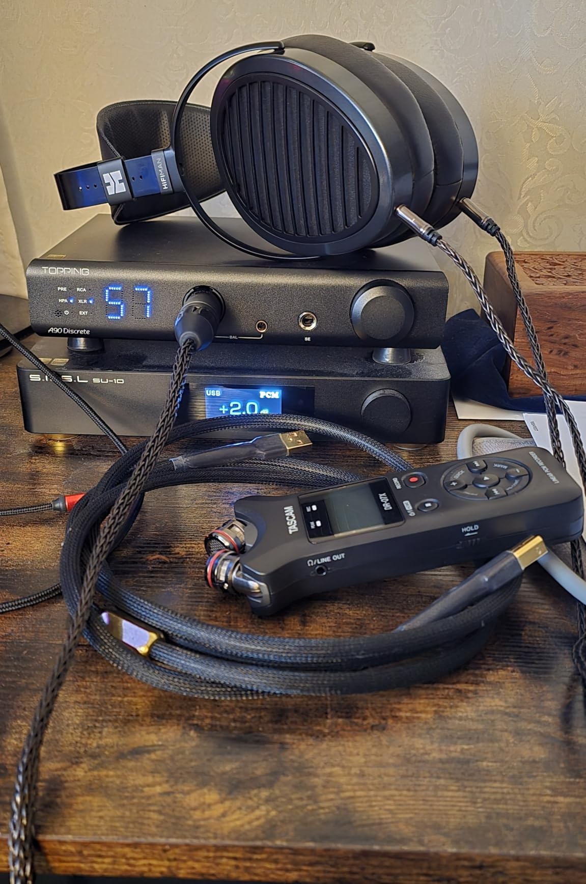 Tascam DR-07X Stereo Handheld Digital Audio Portable Recorder and USB Audio Interface, Pro Field, AV, Music, Dictation Recorder customer photo 1