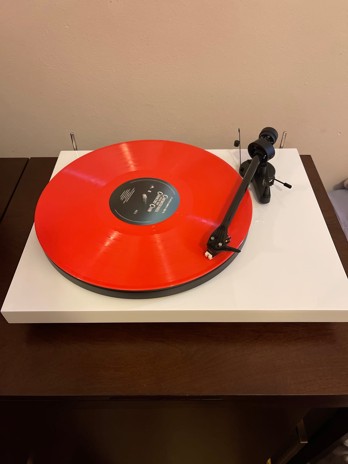 Pro-Ject Debut Carbon EVO Turntable with Sumiko Rainier Cartridge (Black) customer photo 2