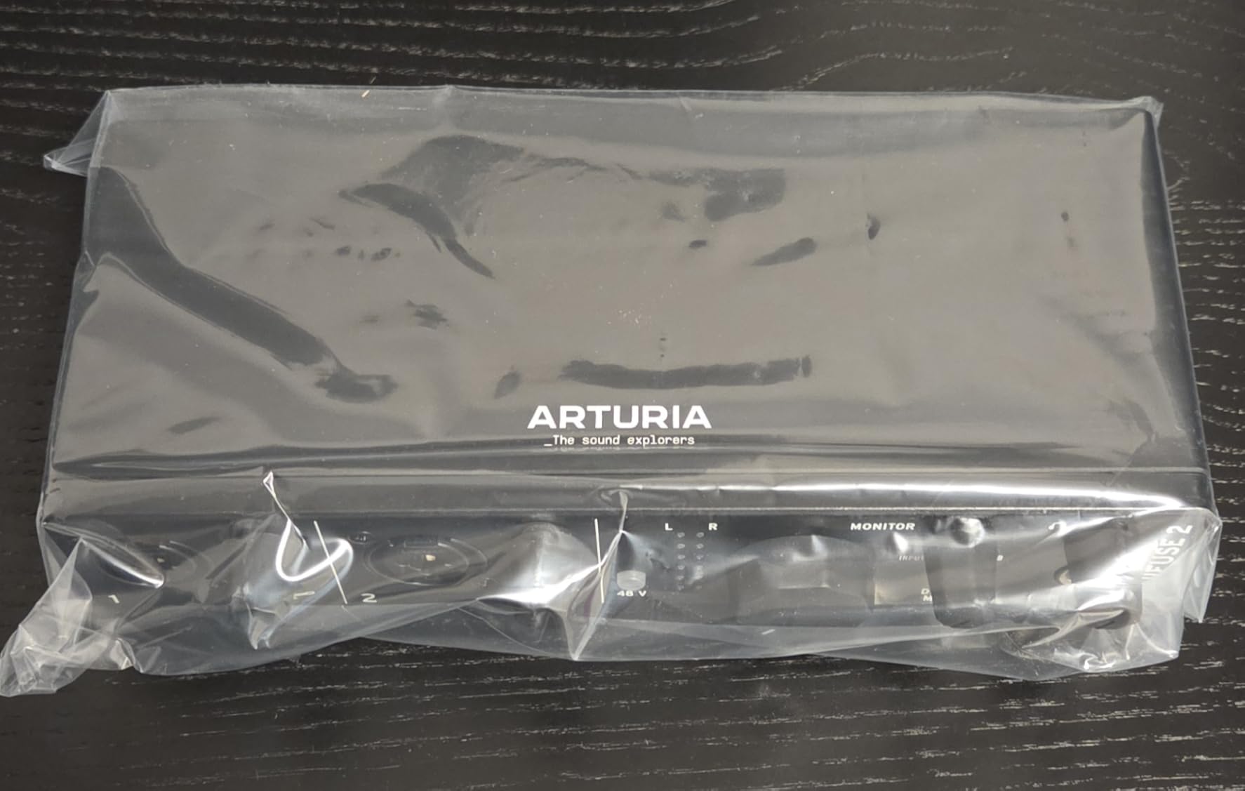 Arturia MiniFuse USB Audio & MIDI Interface, MiniFuse 2 | Record voice guitar and synths, best-in-class sound specs, pair with any microphone, Ableton Live Lite, 5-year warranty customer photo 1