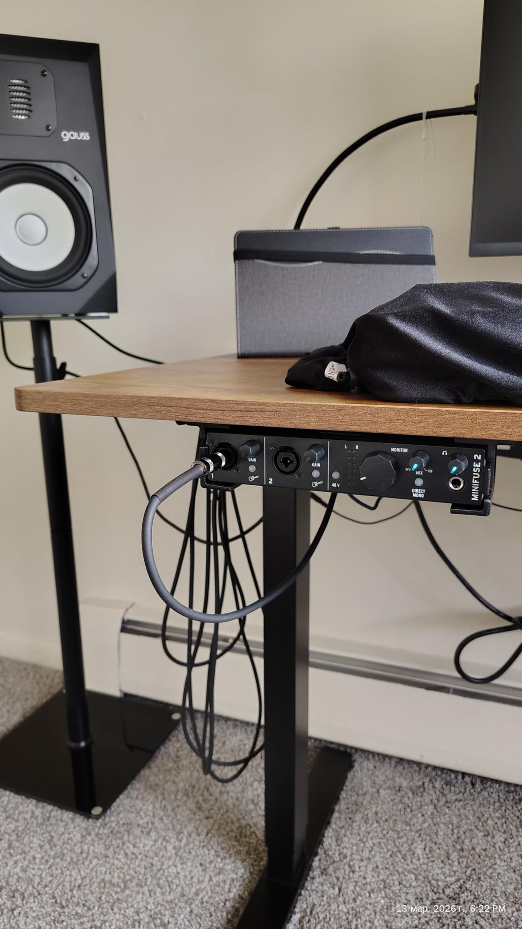 Arturia MiniFuse USB Audio & MIDI Interface, MiniFuse 2 | Record voice guitar and synths, best-in-class sound specs, pair with any microphone, Ableton Live Lite, 5-year warranty customer photo 2