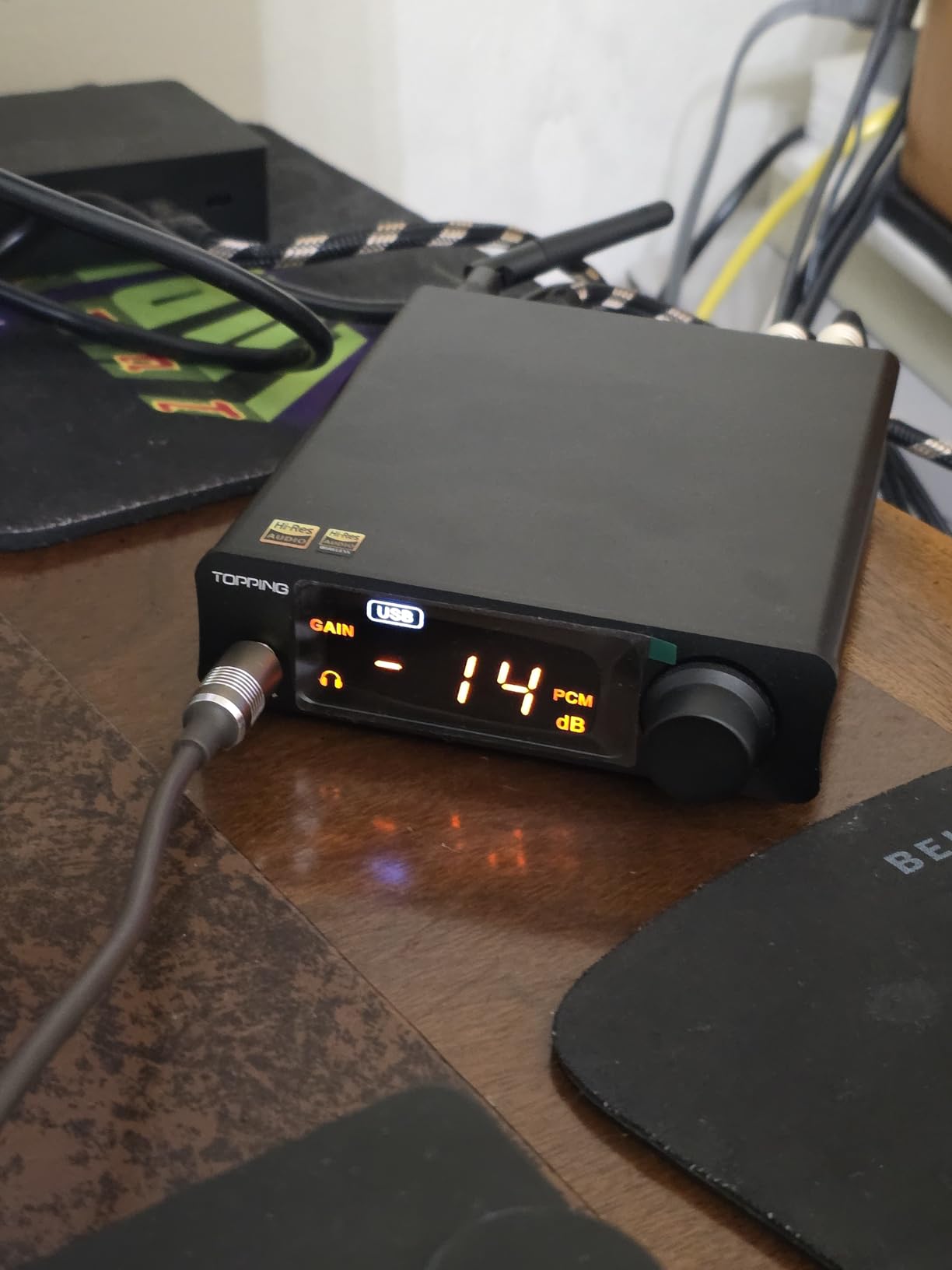 Topping DX3pro+ LDAC Headphone Amplifier - ES9038Q2M XU208 NFCA Bluetooth5.0 Audio Decoder USB/Opt/Coax DAC AMP Pre Amplifier with Remote Control (Black) customer photo 2
