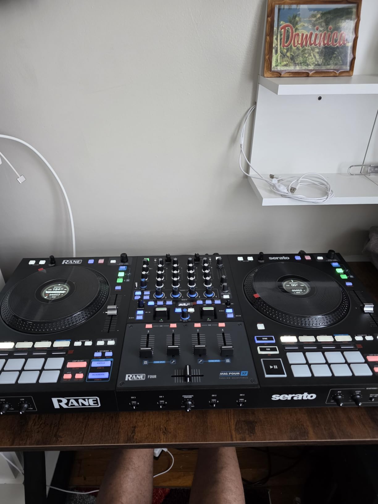 RANE FOUR Professional Stems DJ Controller, 4-Deck, 8.5-inch Jog Wheels customer photo 1