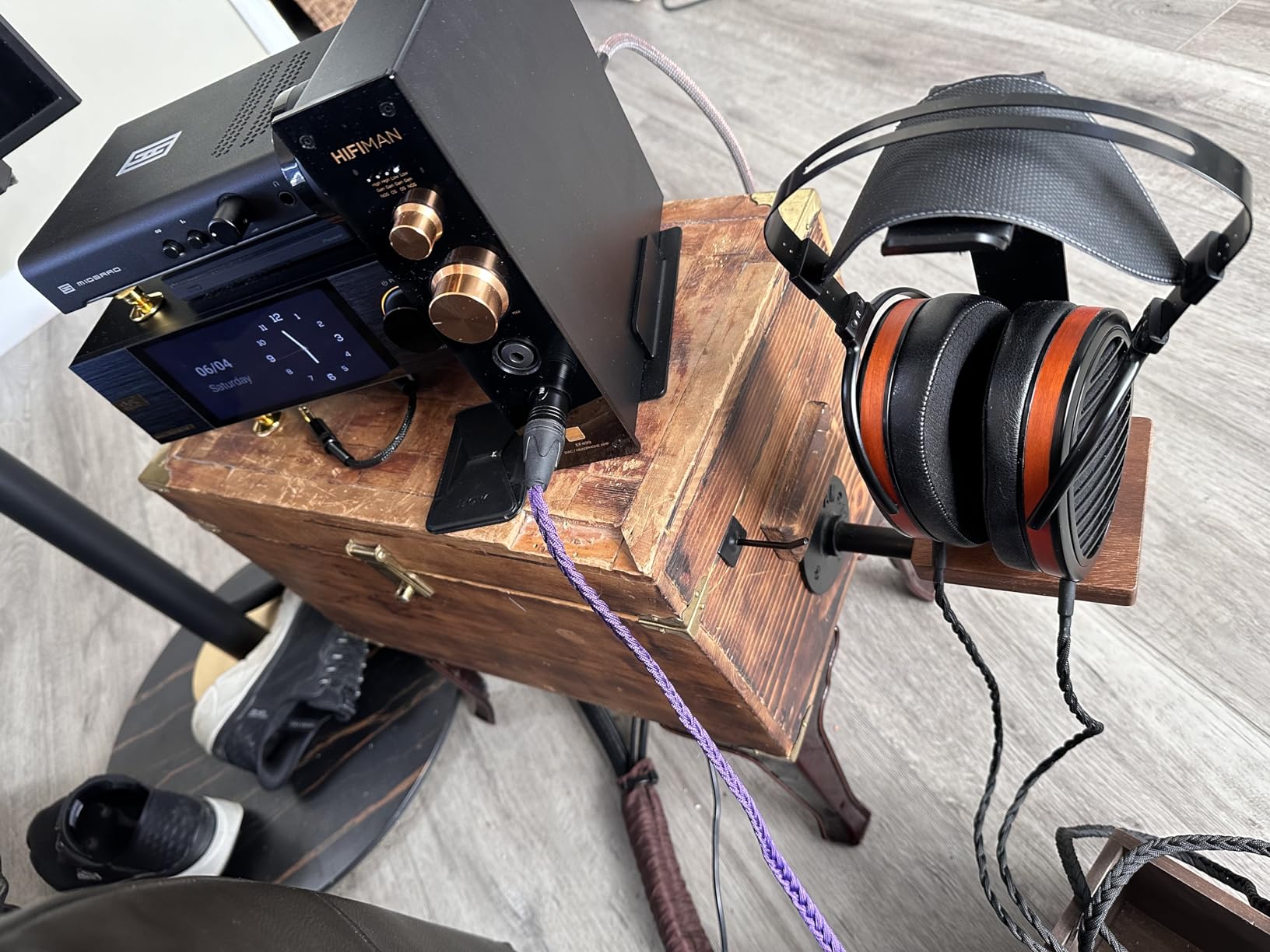Schiit Midgard Headphone Amp and Preamp with Balanced Inputs and Outputs | Fully discrete amp with exclusive Halo mixed-mode feedback, ~5W/32 ohms, balanced & SE in/out, Alps RK27 pot. Made in USA. customer photo 1