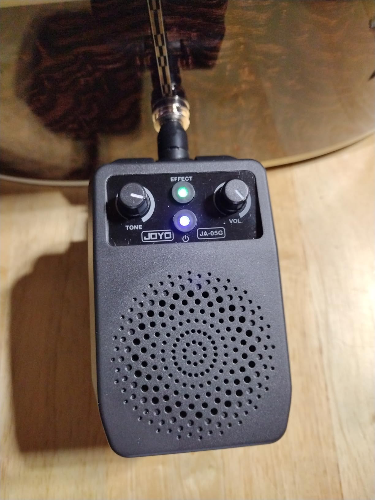 JOYO Mini Amp 5W Portable Plug in Practice Electric Amp Bluetooth Rechargeable Combo Guitar Amplifier Built-in 4 Effects Clean, Overdrive, Distortion, Reverb (JA-05G) customer photo 1