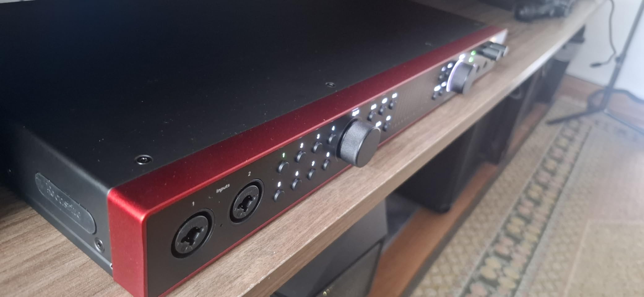 Focusrite Scarlett 18i20 4th Gen USB Audio Interface, for Multitrack Recording, Music Production and Podcasting - High-Fidelity, Studio Quality Recording, and All the Software You Need to Record | 26-In 26-Out, 8 Mic Preamps, 2 Hi-Z Inputs, Dual ADAT, S/PDIF, MIDI, Word Clock, Talkback Mic, Auto Gain, Clip Safe customer photo 1