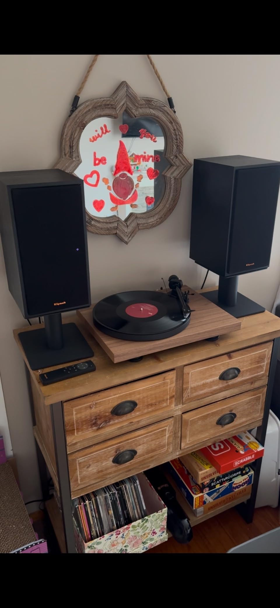 Pro-Ject Debut EVO 2 Turntable with Pick it MM EVO Cartridge (High Gloss Black) customer photo 2