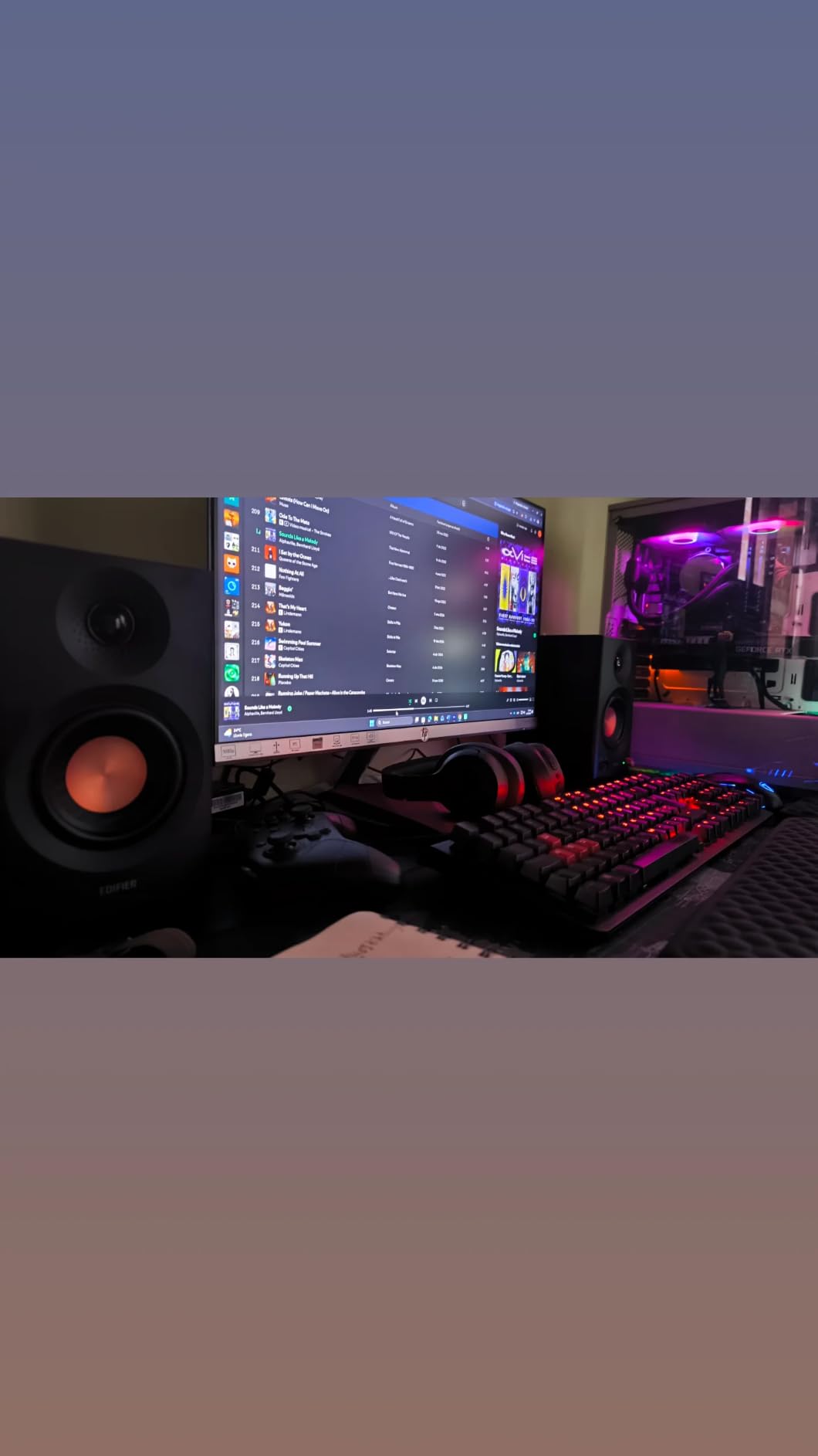 Edifier MR3 Powered Studio Monitor Speakers, Hi-Res Audio Certified Bluetooth V5.4 Active Bookshelf Loudspeakers, 2.0 Computer Speaker with Headphone Output RCA AUX Balanced TRS Input - Black (Pair) customer photo 1