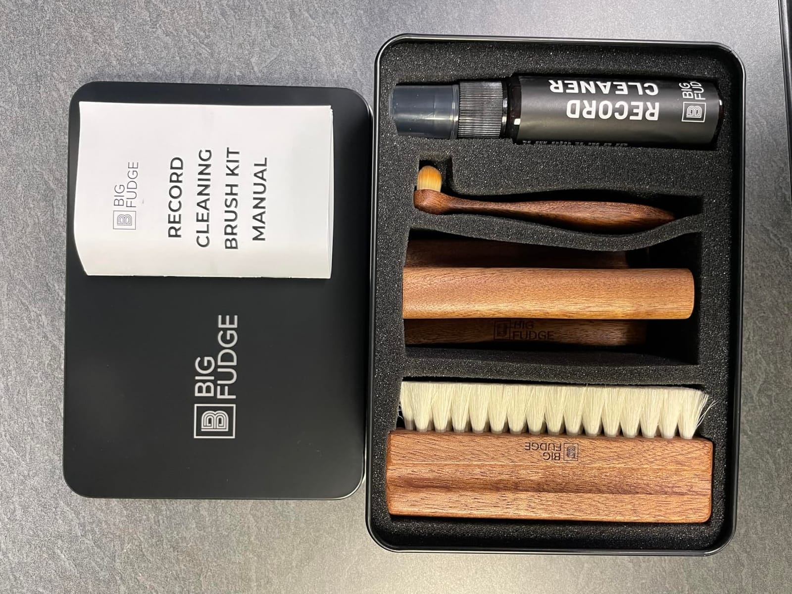 Vinyl Record Cleaning Kit - Collector's Edition - 100% Sapele Wood Vinyl Accessories - Velvet Vinyl Record Cleaner, Anti-Static Vinyl Brush, Stylus Brush and Vinyl Cleaner Solution w/Case customer photo 2