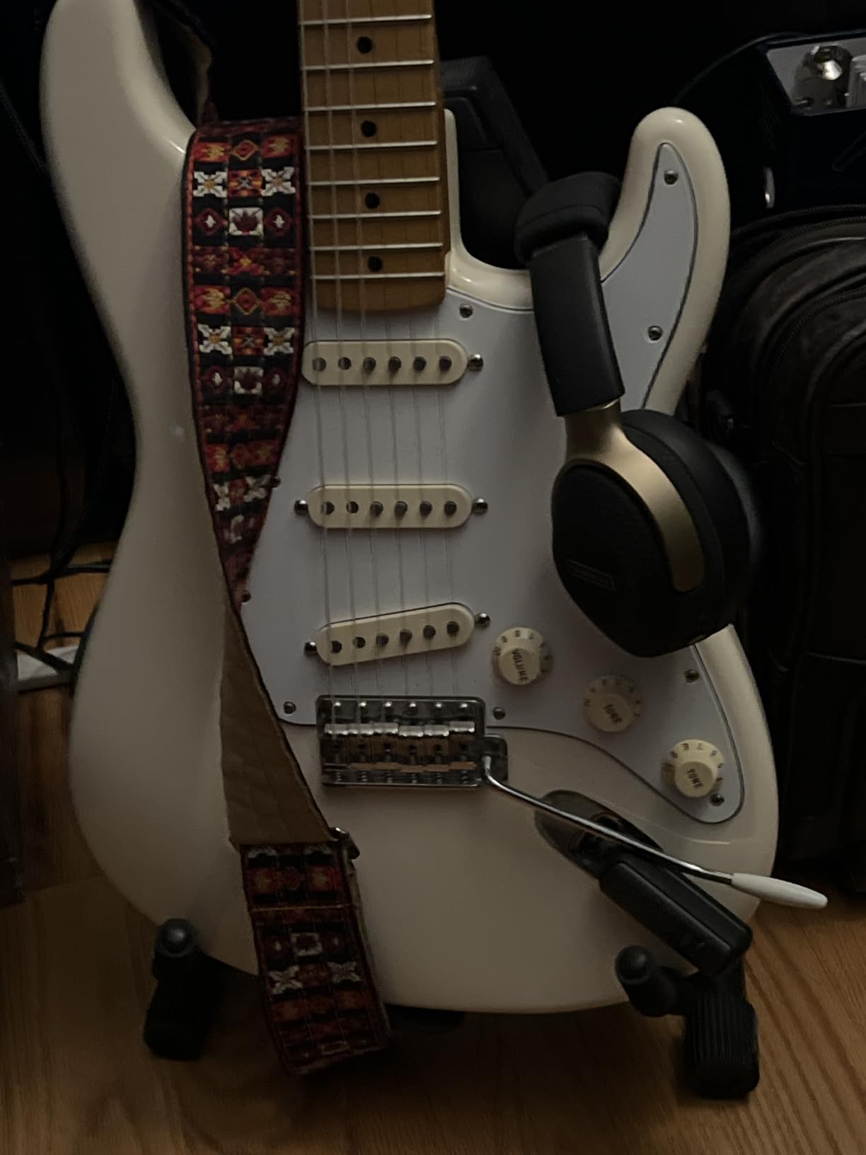 Positive Grid Spark NEO Wireless Guitar Headphone Amp & AI-Powered Guitar Rig with Custom Audio Drivers, Noise-Isolation, Bluetooth Streaming & Smart App for Electric, Acoustic and Bass Guitar customer photo 2