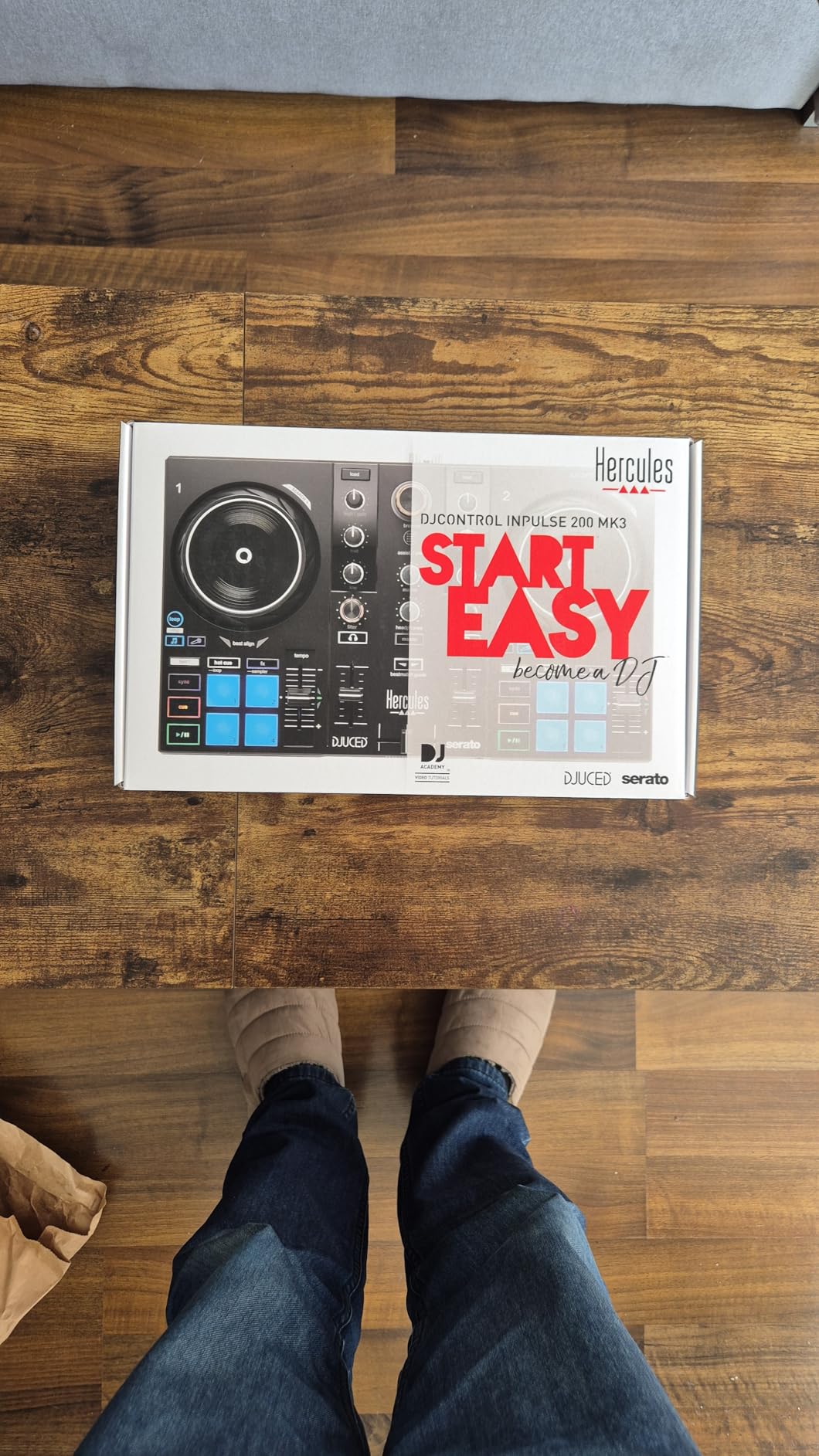 Hercules DJControl Inpulse 200 MK3 DJ Controller, 2 Deck DJ Mixer with Jog Wheels, Pads, Crossfader, Beginner DJ Equipment with Tutorials and Streaming customer photo 1